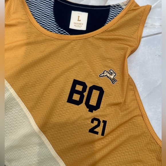 NWT RARE Tracksmith Special Edition ā21 Boston Marathon Qualifier Racing Singlet - Picture 5 of 8